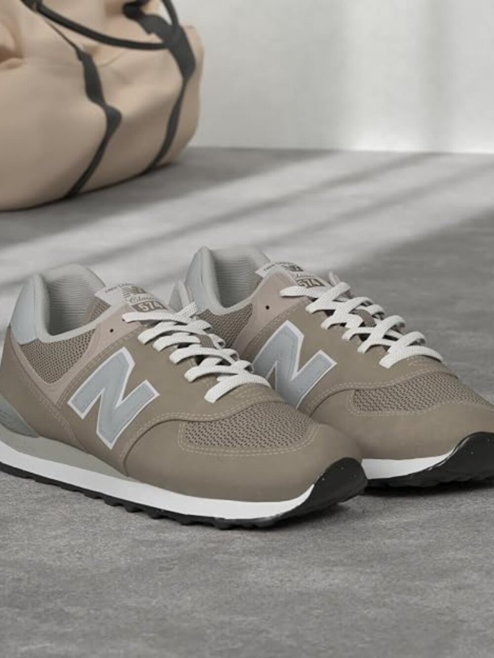 New Balance Women's 574 Core Sneaker - Picture 1 of 5
